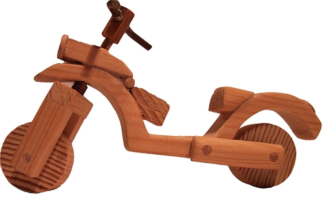 Werkaufgabe mit Werkstoff Holz:   Motorrad